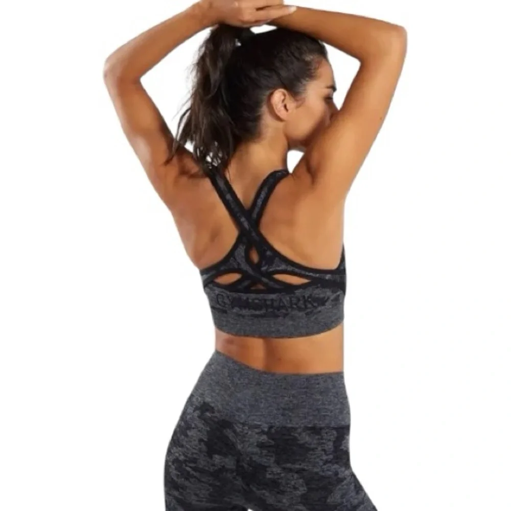 Gymshark Adapt Camo Seamless Sports Bra – Size XS - Picture 4 of 4